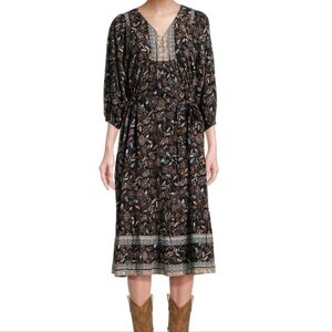 beachlunchlounge Black Floral Puff Sleeve Midi Dress